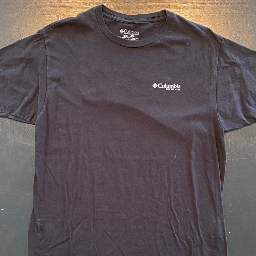 Columbia PFG Flag Tee Size Large